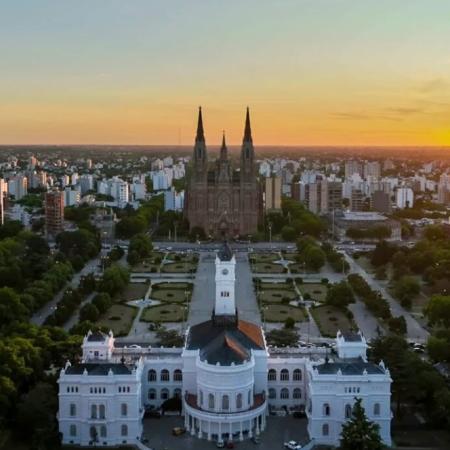 Alquilar en La Plata consume casi el 40% de los ingresos familiares