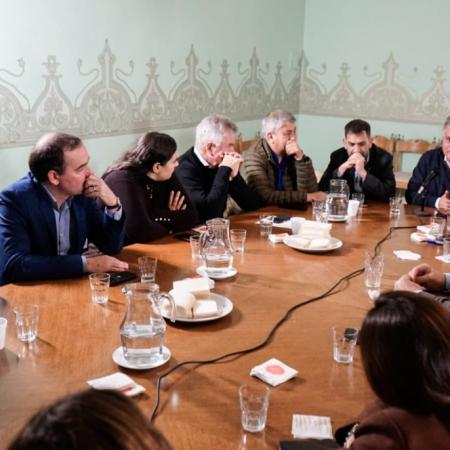 Pareja confirmó que LLA busca ampliar su alianza con el PRO y la UCR bonaerense