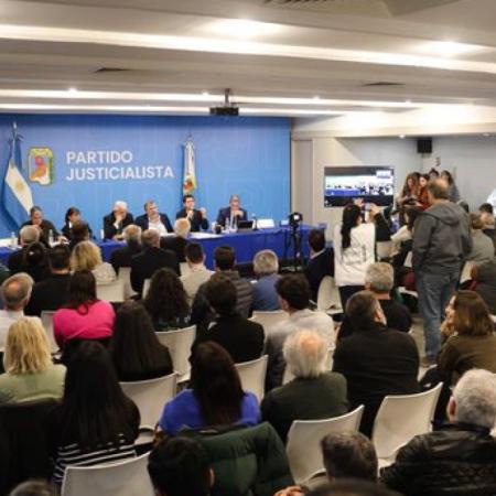 El PJ contra la Corte: “Pusieron la Argentina en venta”