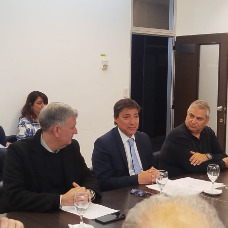 CEPBA se reunió en Diputados para defender la ley que regula a los hipermercados