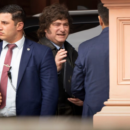 Milei reunió a su Gabinete y a la tropa legislativa para blindar el rumbo económico y la estrategia por Malvinas