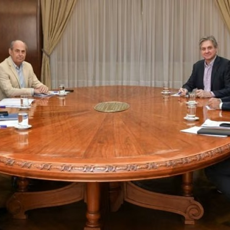 La UIA calificó como "decepcionante" la reunión en Economía y se fue sin respuestas