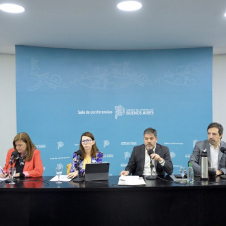 Carlos Bianco: "Ya estamos en recesión, por más que Milei lo niegue"