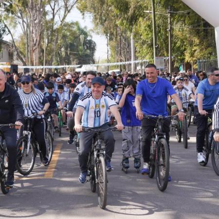Más de 1.500 vecinos pedalearon “Por la Memoria”