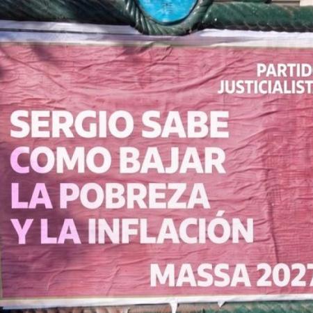 La Ciudad se llenó de carteles que impulsan “Massa 2027”