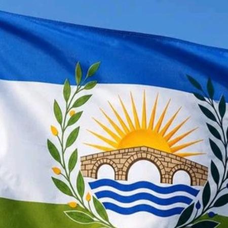 Arrecifes estrenó su bandera: la eligieron los vecinos y refleja la historia de la ciudad