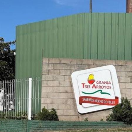 Granja Tres Arroyos avanza con 50 despidos en Pilar