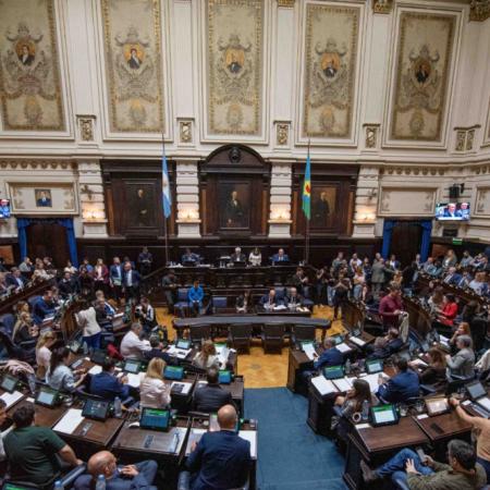 Diputados aprobó cuatro proyectos contra el sobreendeudamiento: cruces, abstenciones y un pedido de condonación