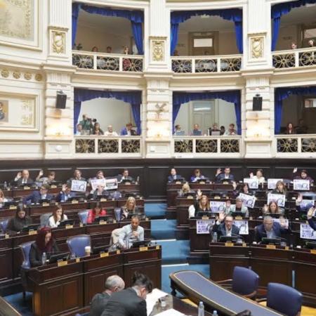 Se amplían las sanciones por violencia en escuelas, hospitales y dependencias de atención al público