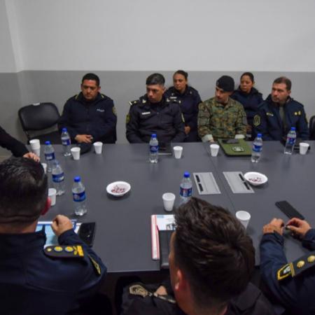 Watson coordinó nuevos operativos con las fuerzas de seguridad