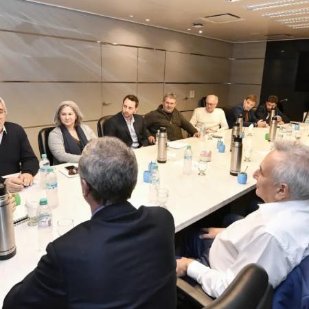 Kicillof rechazó el proyecto que desplaza a las pymes del biodiésel