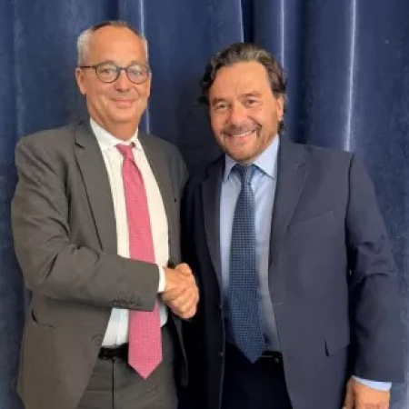 Sáenz se reunió en París con Rio Tinto y confirmó una inversión de USD 2.700 millones en Salta