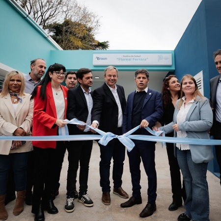 Kicillof abrió el CAPS 213 en Brown y desafió a Milei: "La salud es un derecho, no un negocio"