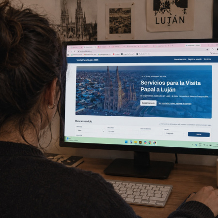 Luján lanzó una web con alojamientos y servicios por la visita del Papa León XIV