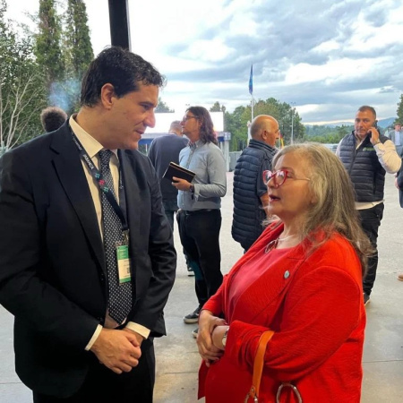 Abad participó de la feria pesquera más grande del mundo en Vigo y pidió eliminar retenciones al sector
