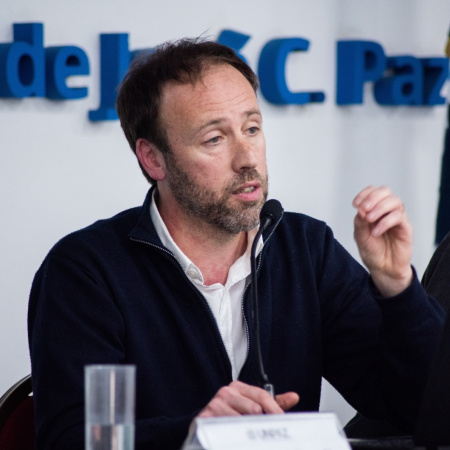 Industria en picada: López denunció 20 meses de caída y 88 mil empleos perdidos