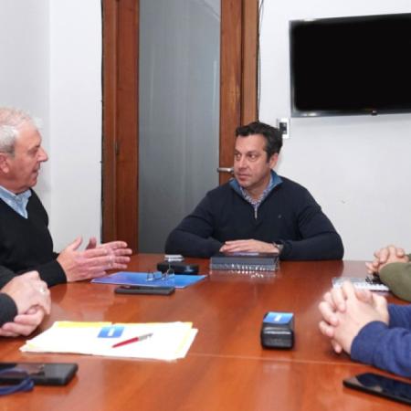 Necochea y Camuzzi analizan ampliar la red de gas del distrito