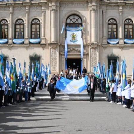 Rivadavia celebró 116 años y homenajeó a vecinos de sus localidades
