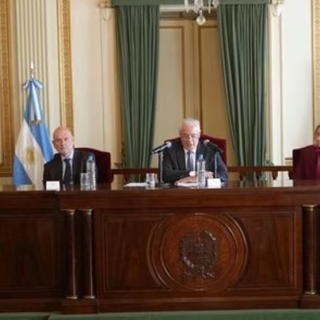 La Suprema Corte bonaerense presiona por su autarquía y exige cubrir las cuatro vacantes en el máximo tribunal