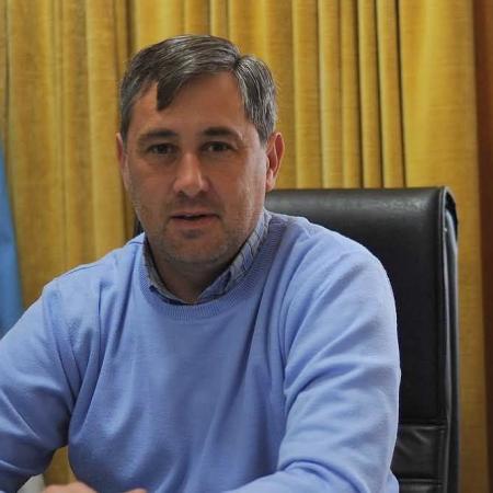 Pugnaloni gestiona obras escolares y se suma a la cumbre política de Kicillof